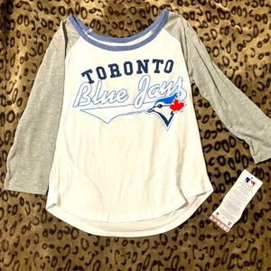 Toronto Blue Jays Shirt in Size XS